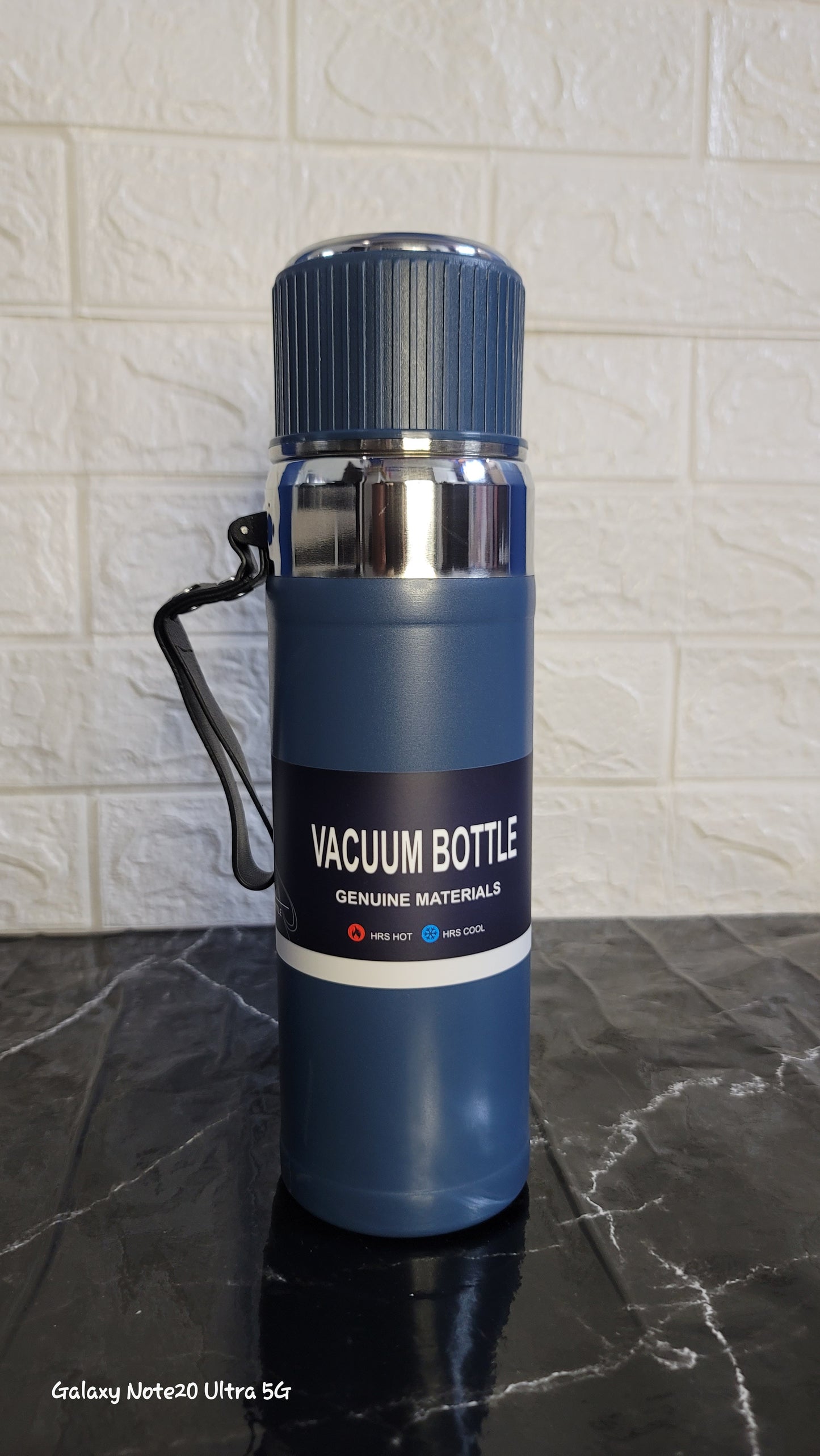 Premium 24-Hour Hot & Cold Vacuum Bottles – Durable, Portable, and Stylish