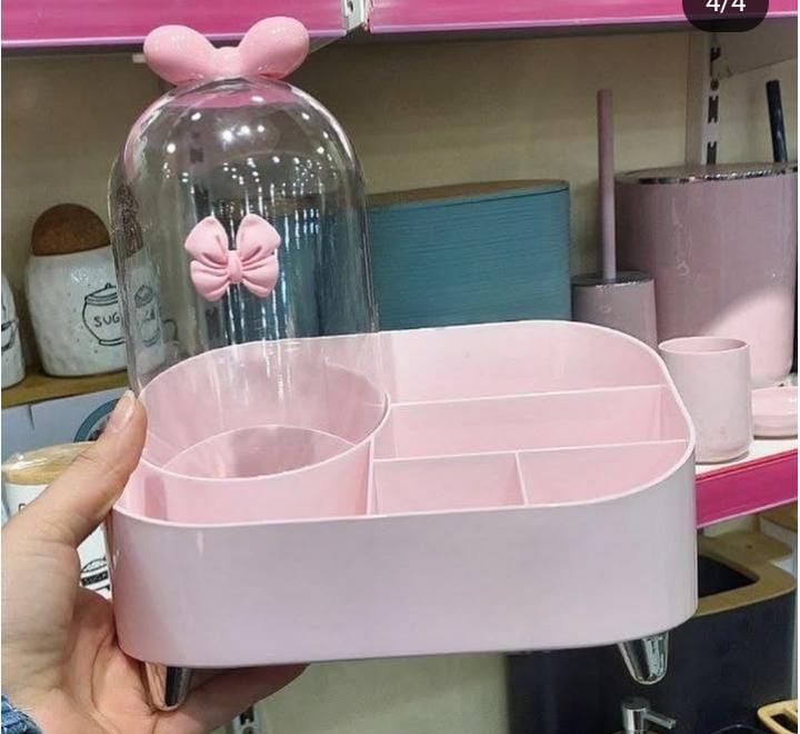 Make-up and Cosmetic Organizer