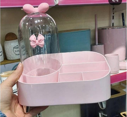 Make-up and Cosmetic Organizer