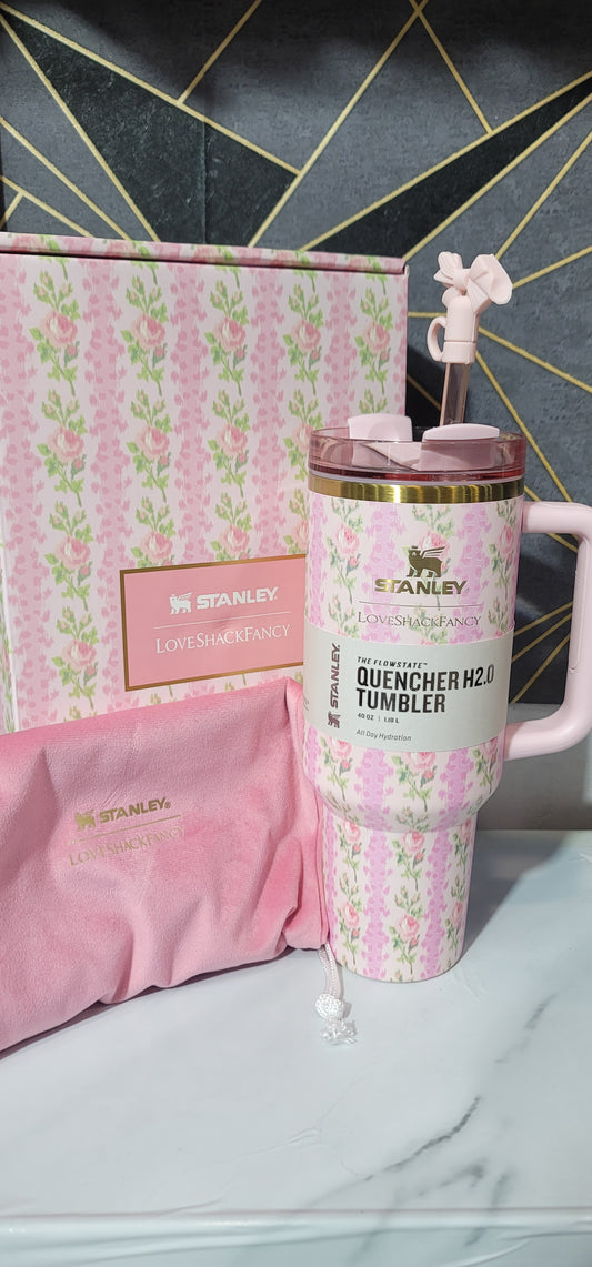 Stanley x LoveShackFancy Quencher H2.0 Tumbler – 40 OZ